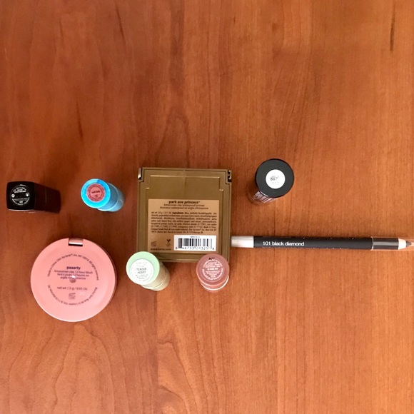 🌟TARTE/CLINIQUE and MORE🌟make-up bundle🌟 - Picture 4 of 4